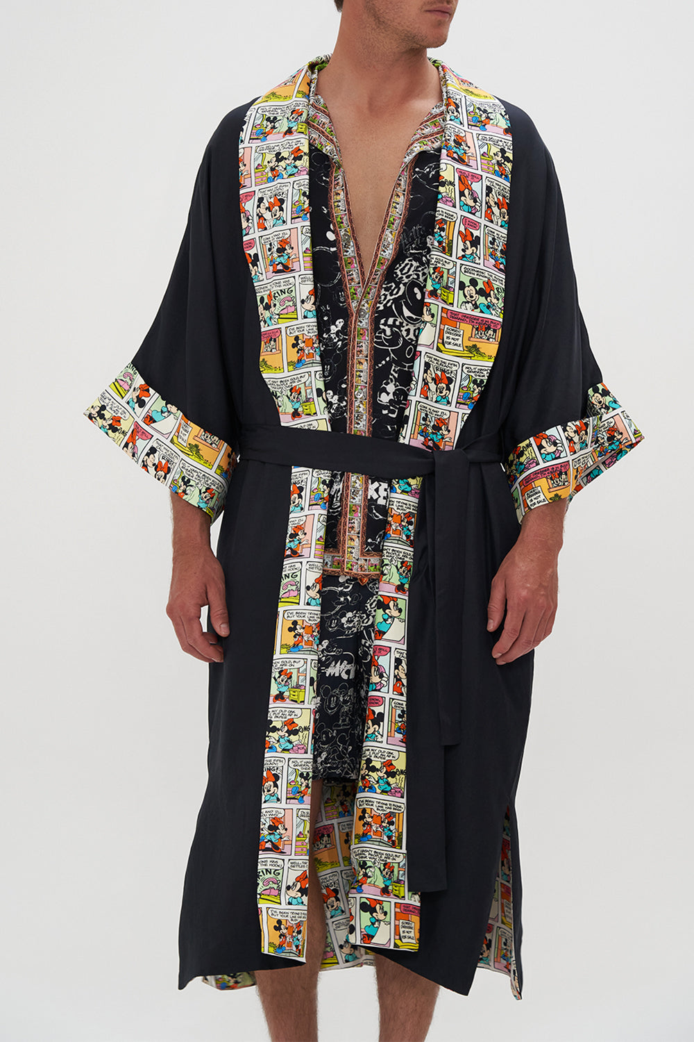 LONG LINE REVERSIBLE ROBE MICKEY TAKES A TRIP